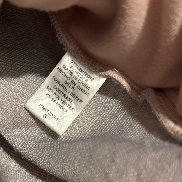 Entro Lavender Sherpa with Pink Detail - Picture 5 of 5